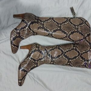 Bandolino Brown Snakeskin Heeled Boots